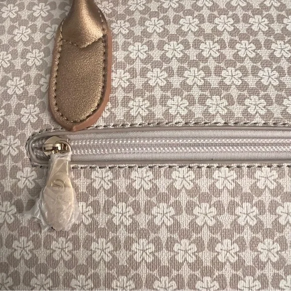 BRANGIO ITALIAN HANDBAG LEATHER HEARTS FLOWERS SHINY CROSSBODY STRAP HANDLES - Picture 8 of 15